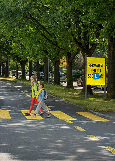 Schulweg_Fussgängerstreifen_F4_Ausschnitt_i